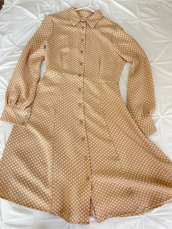 eva mendes for New York & Company Dresses & Skirts - eva mendes for New York & Company Beige Polka Dot Button-Front Midi Dress